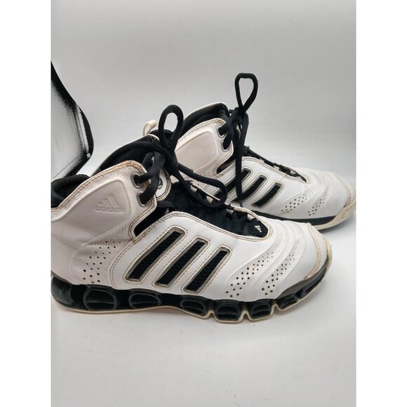 Adidas Mens Team Signature Basketball Sneakers Size 8 White & Black - Picture 1 of 6